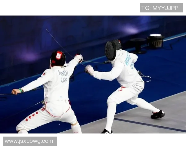 中国击剑队在世锦赛团体赛中成功晋级展现强大实力与团队合作精神