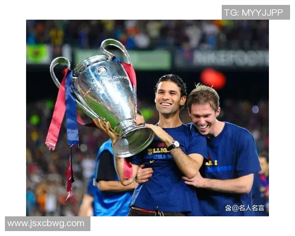 巴萨传奇球星因苦恼要离队，球迷纷纷表达不舍之情