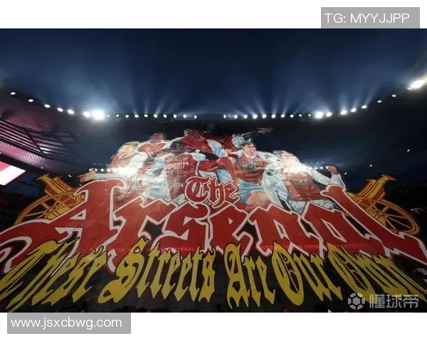 英超球队曼联签下巴黎中场,引发球迷热议和期待