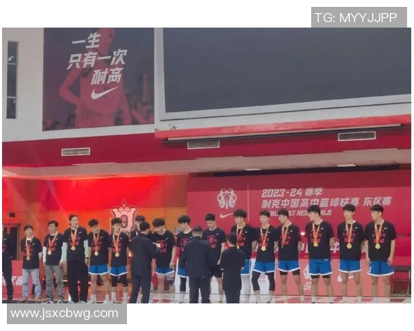 重磅!2023-24赛季CBA联赛揭幕战火爆开打,吸引众多球迷热切期待